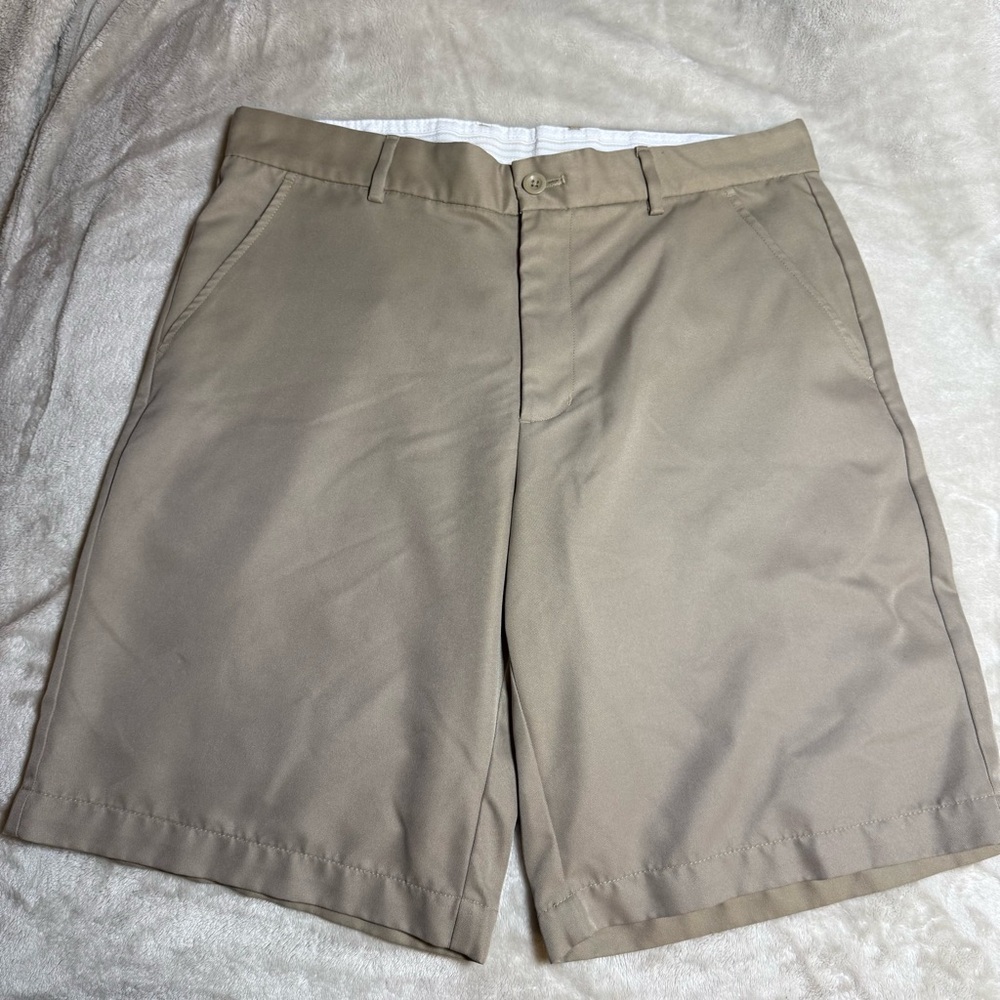 Greg Norman for Tasso Elba Tan golf  Flat Front Shorts SZ:33